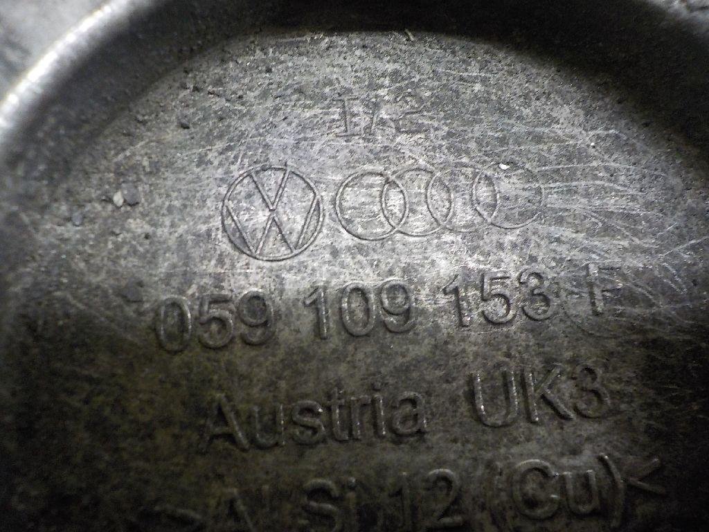 Крышка распредвала для  Audi A3 [8PA] Sportback 2004-2013