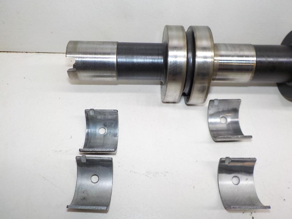 Распредвал впускной