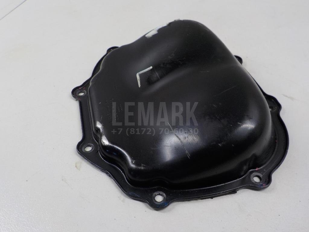 Крышка двигателя передняя