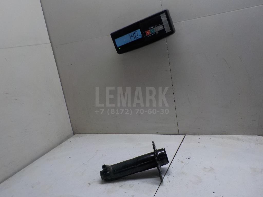 Кронштейн усилителя переднего бампера правый