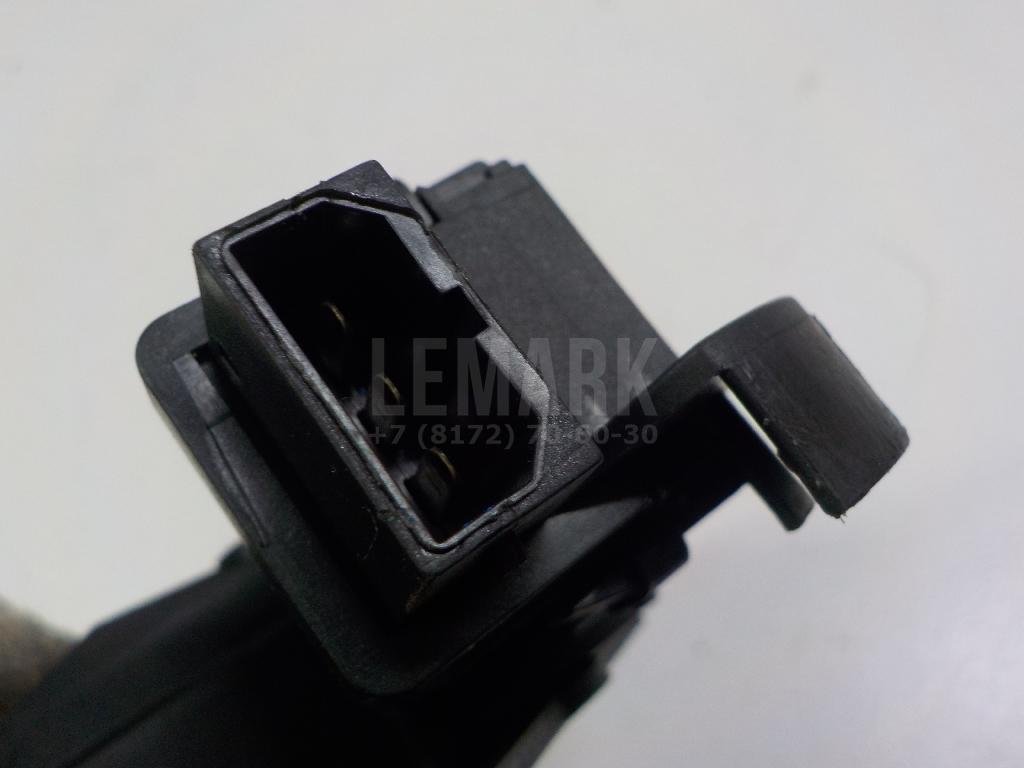 Замок багажника