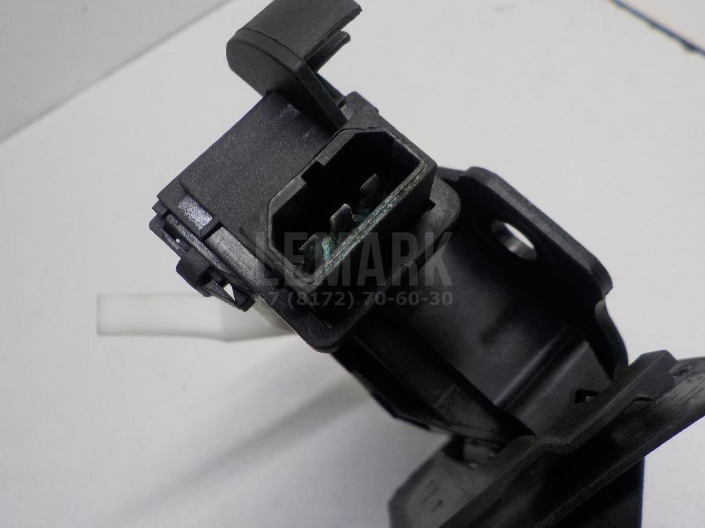 Замок багажника