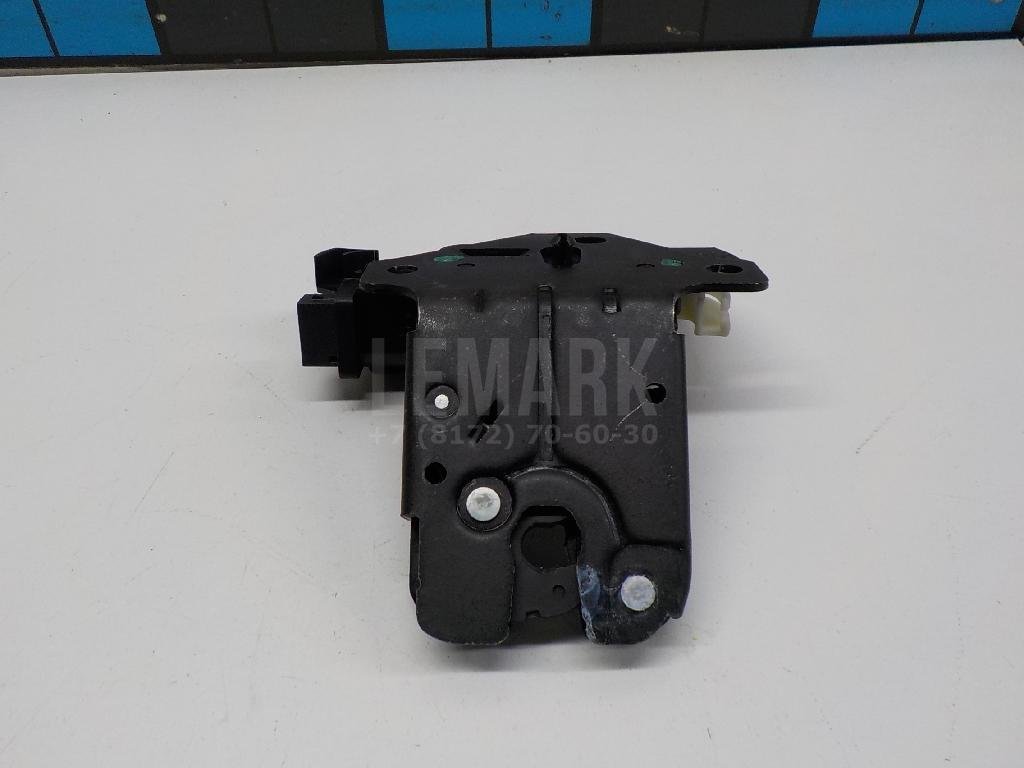 Замок багажника