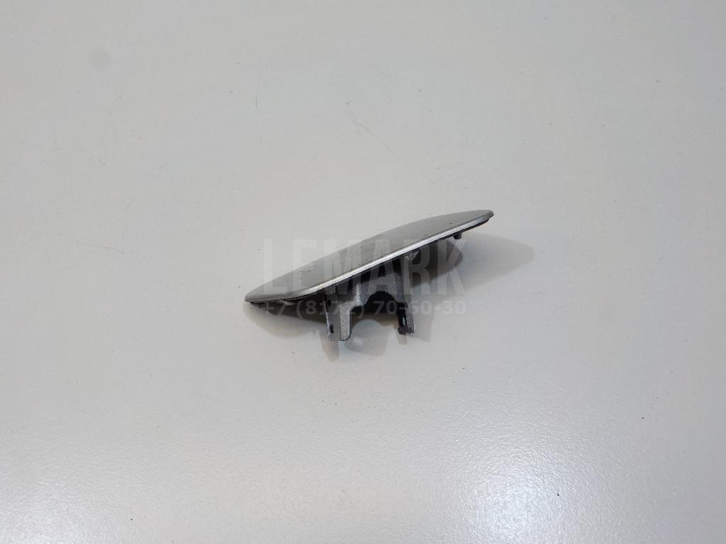 Крышка форсунки омывателя