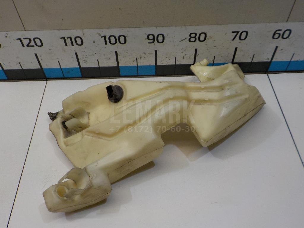 Бачок омывателя лобового стекла