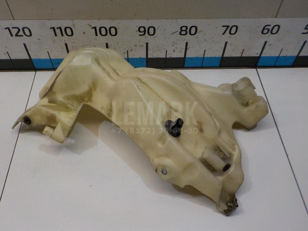 Бачок омывателя лобового стекла