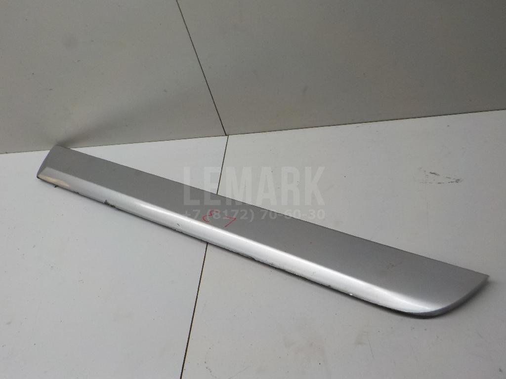 Молдинг задней левой двери