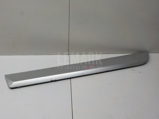 Молдинг задней левой двери