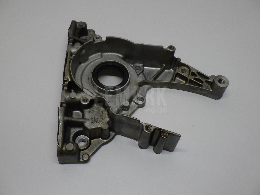 Крышка двигателя передняя