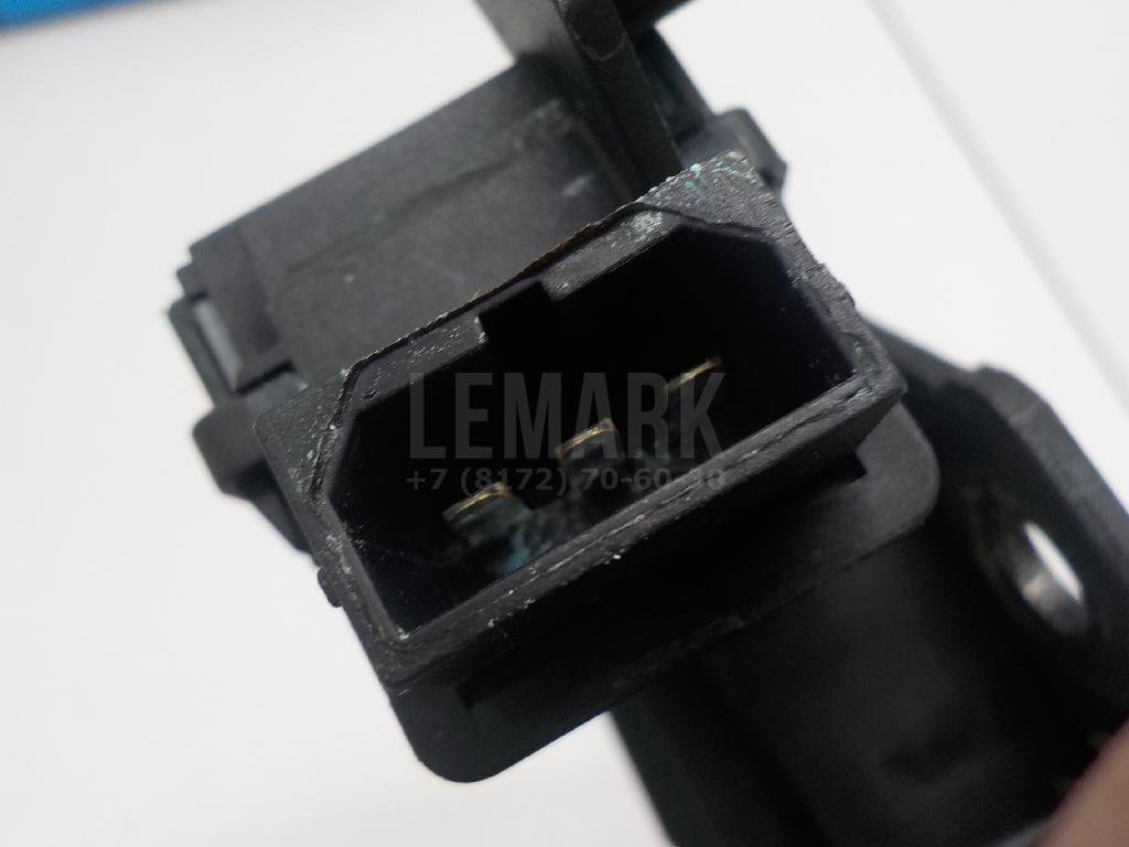 Замок багажника