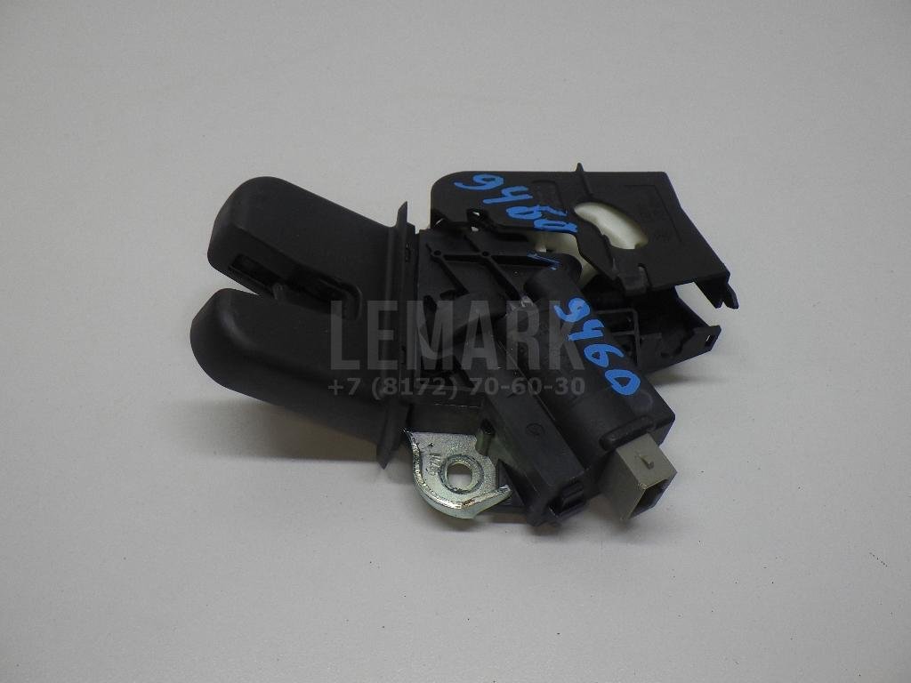 Замок багажника