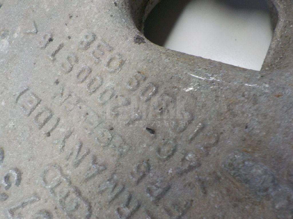 Рычаг задний нижний правый