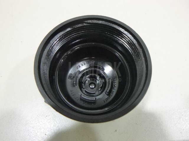 Крышка масляного фильтра