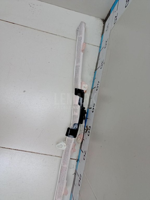 Подушка безопасности боковая (шторка)