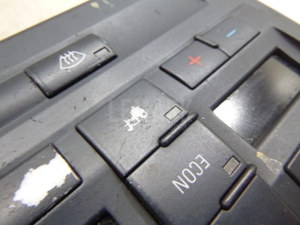 Блок управления климатической установкой