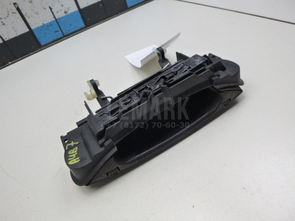 Ручка двери задней наружная левая