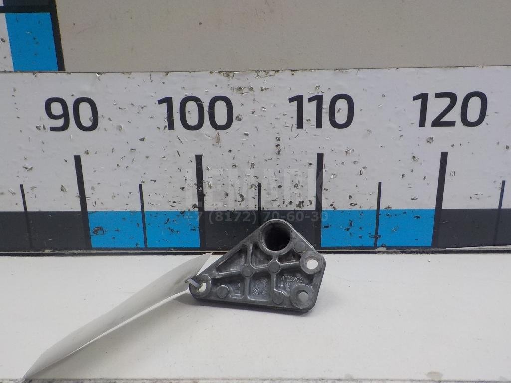 Кронштейн ролика-натяжителя руч. ремня