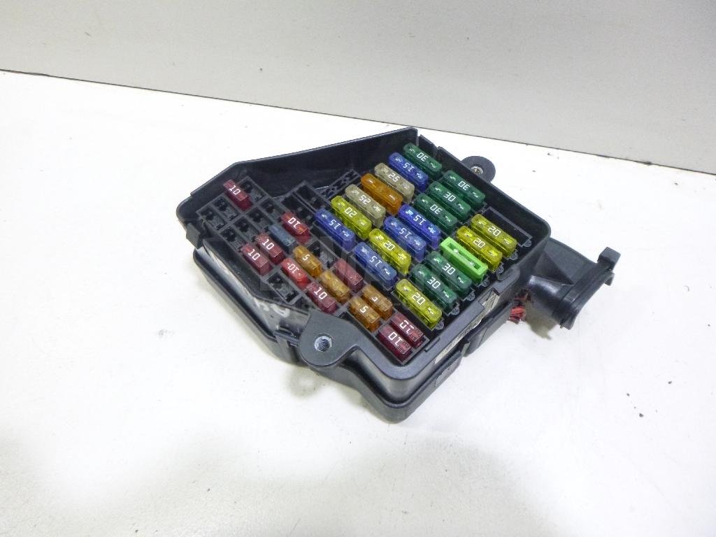 Блок предохранителей для  Audi A4 [B7] 2005-2007