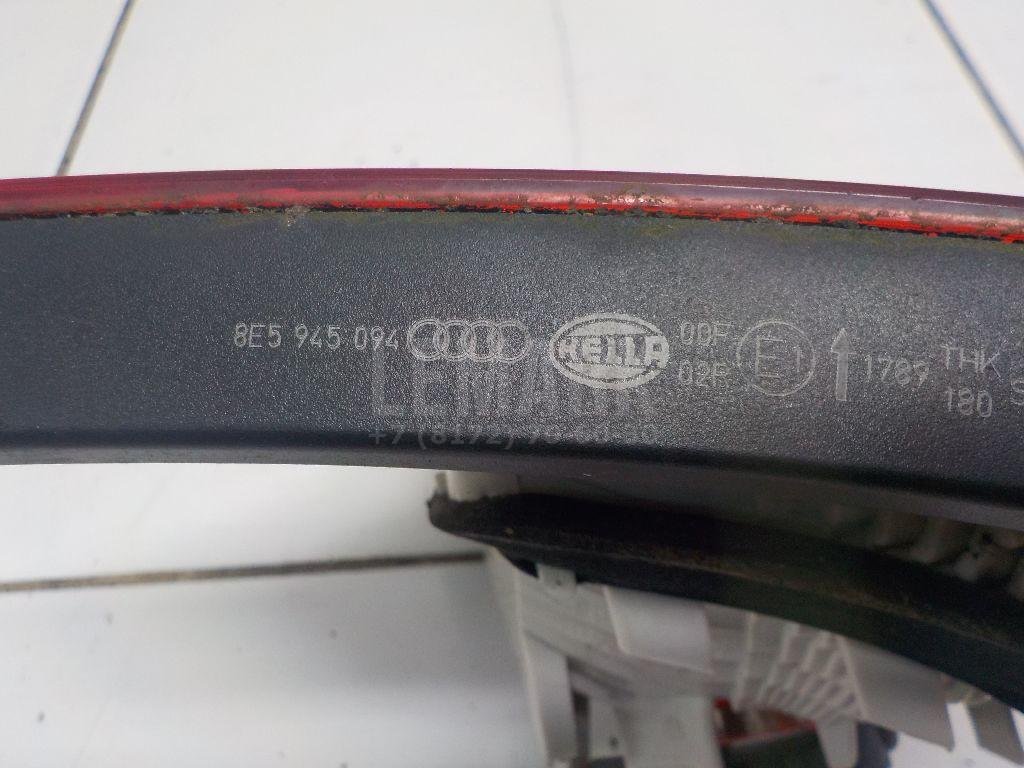 Фонарь задний внутренний правый