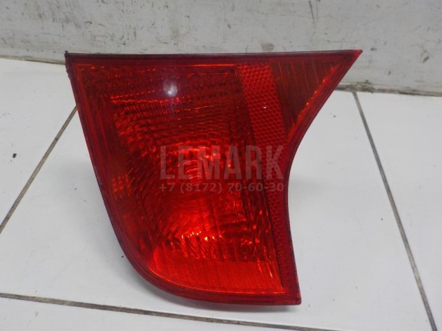 Фонарь задний внутренний правый