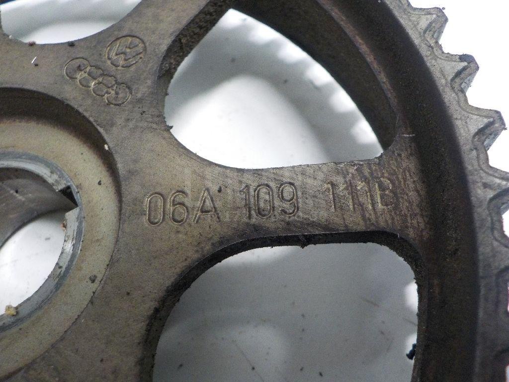 Шестерня (шкив) распредвала