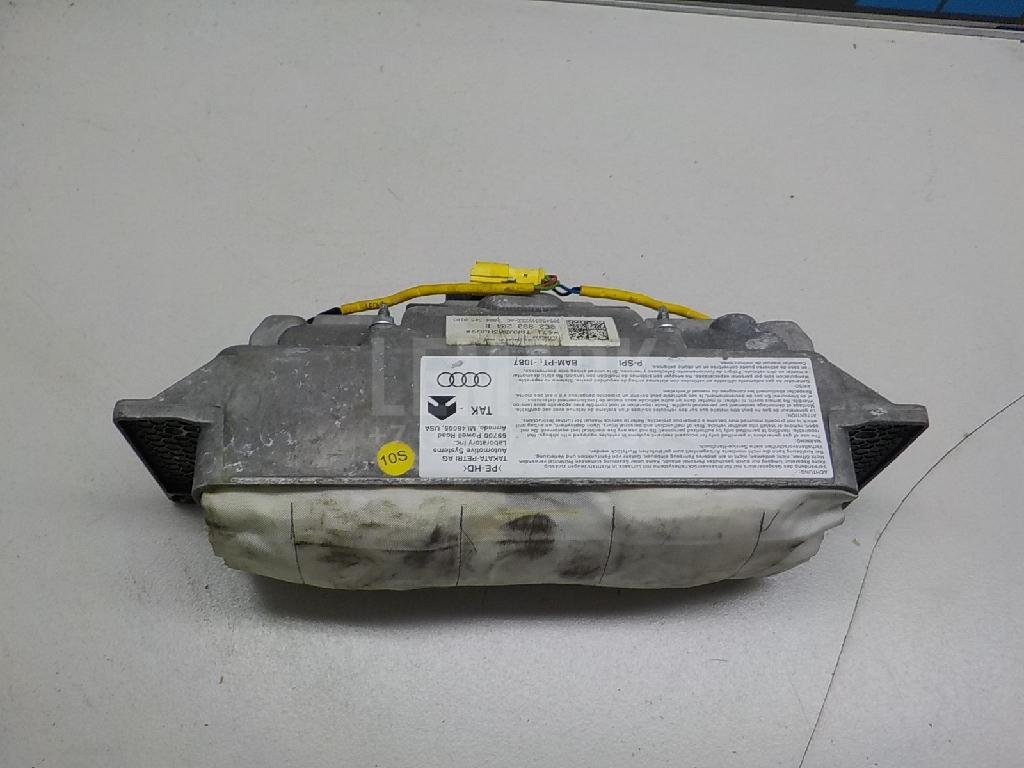 Подушка безопасности пассажирская (в торпедо)