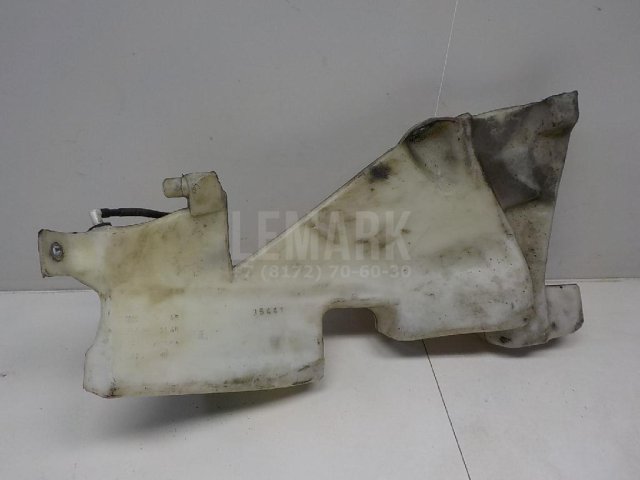 Бачок омывателя лобового стекла