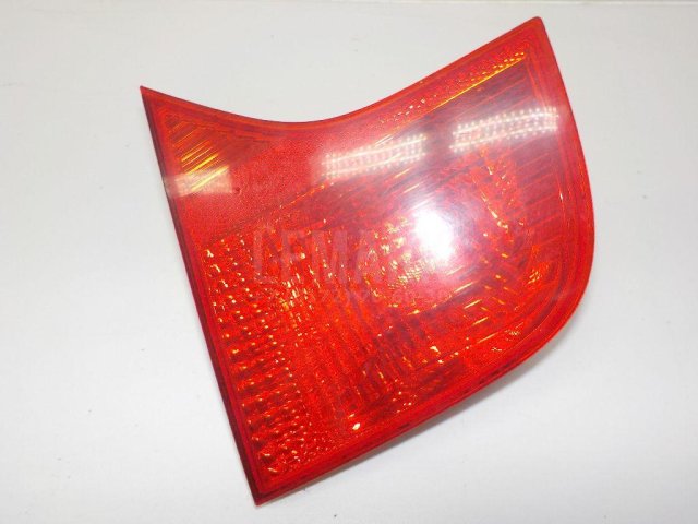 Фонарь задний внутренний правый