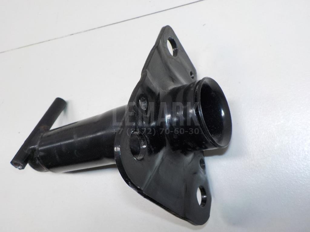 Кронштейн усилителя переднего бампера правый