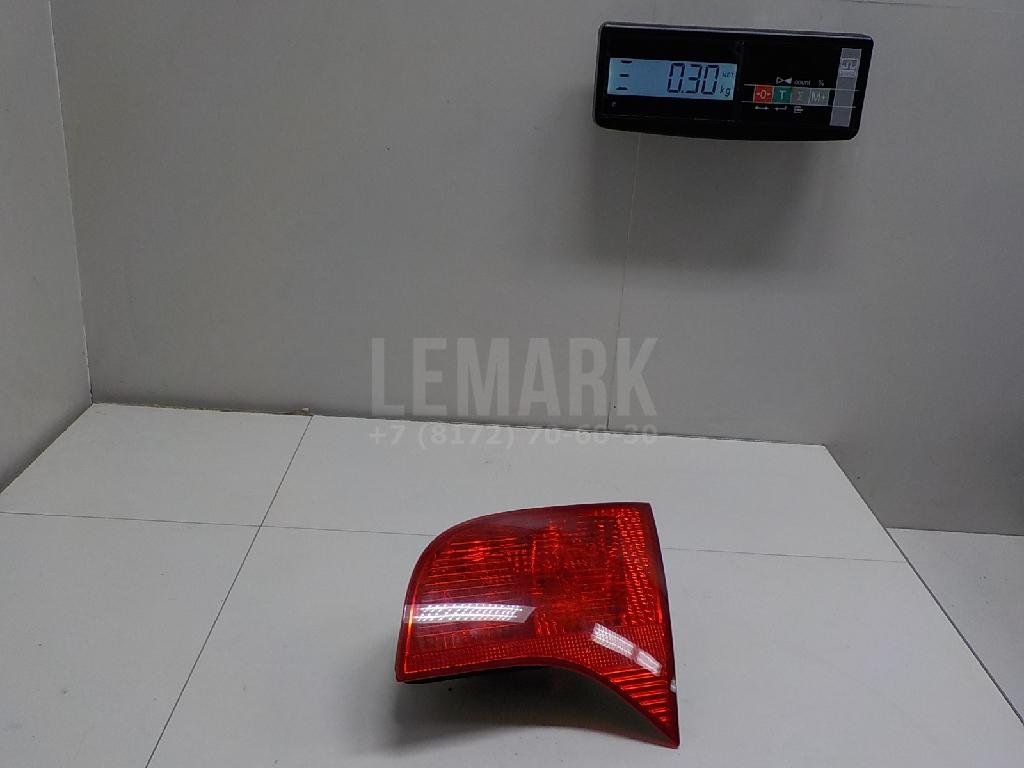 Фонарь задний внутренний правый для  Audi A3 [8P1] 2003-2013