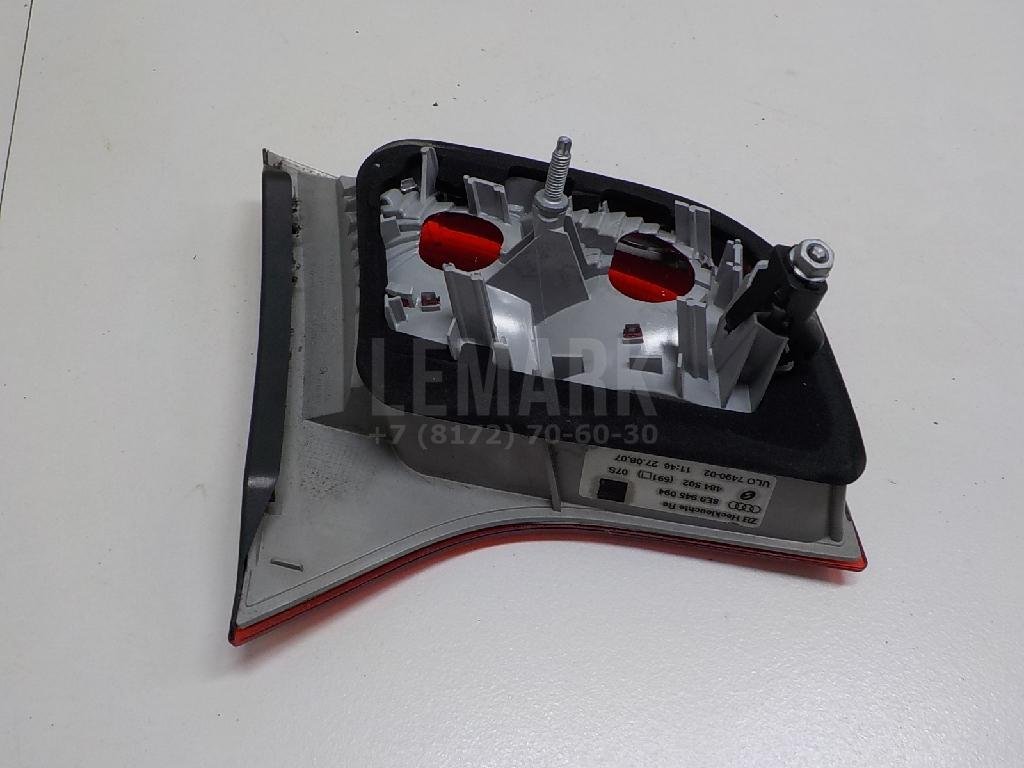 Фонарь задний внутренний правый для  Audi A3 [8P1] 2003-2013