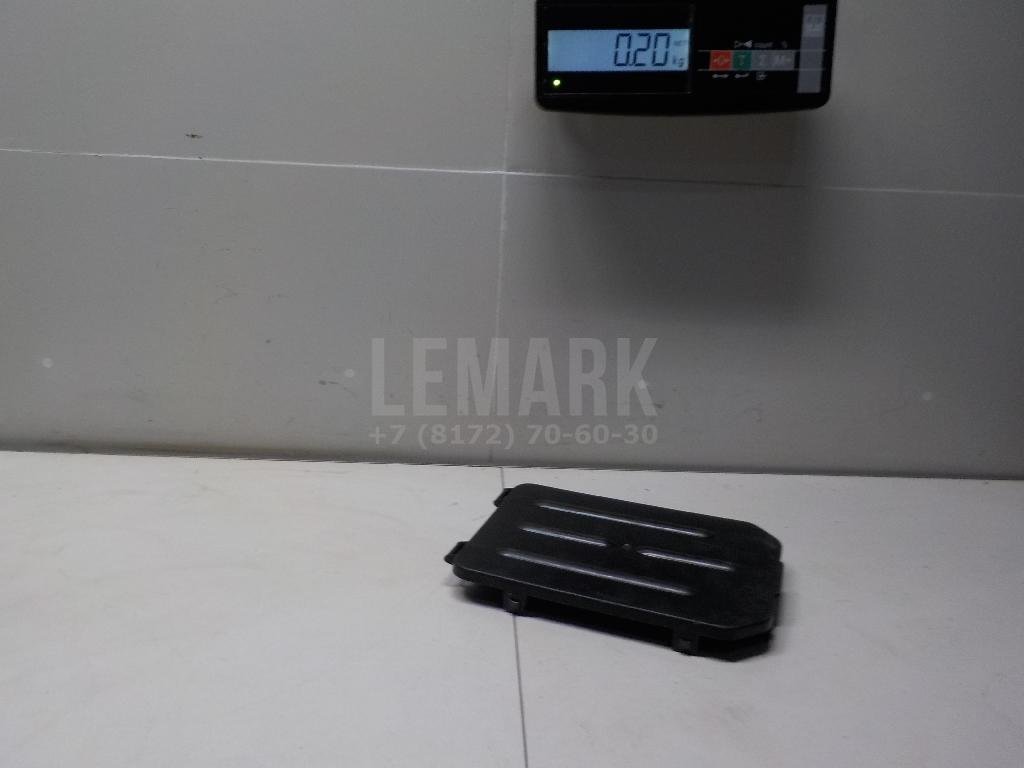 Крышка блока предохранителей