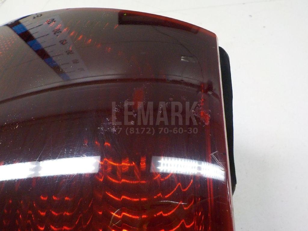 Фонарь задний наружный правый