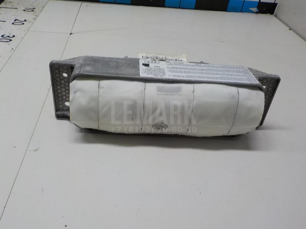 Подушка безопасности пассажирская (в торпедо)