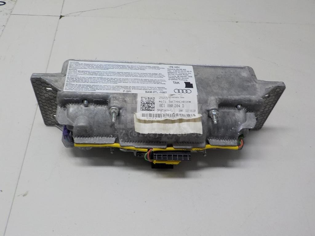 Подушка безопасности пассажирская (в торпедо)