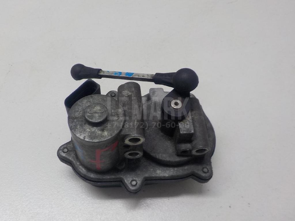 Механизм изменения длины впускного коллектора