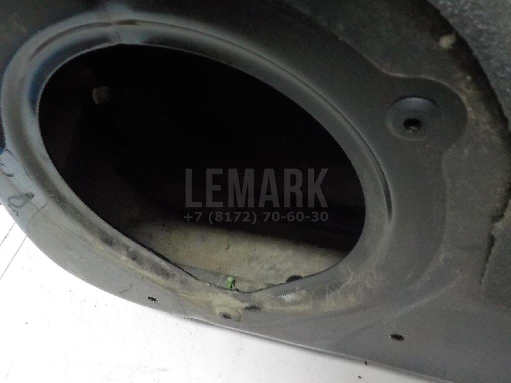 Дверь задняя правая