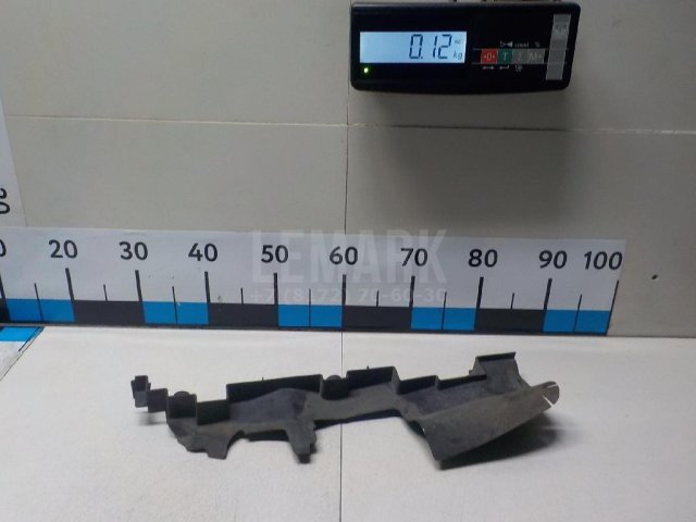 Воздуховод радиатора правый