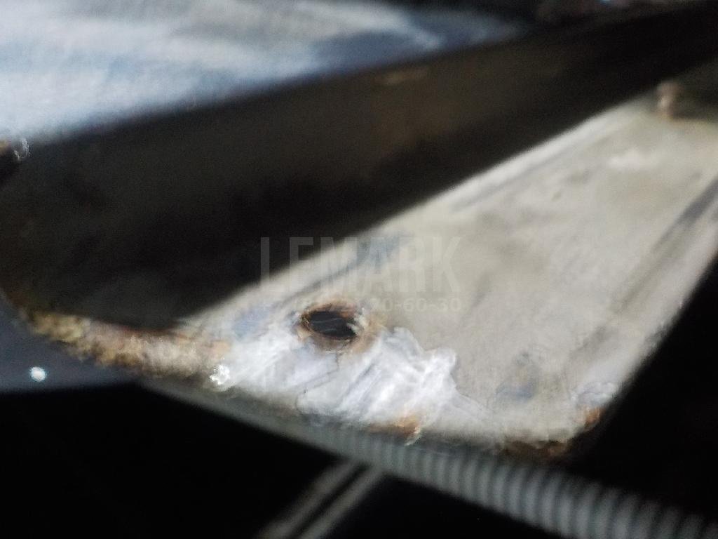 Дверь задняя правая