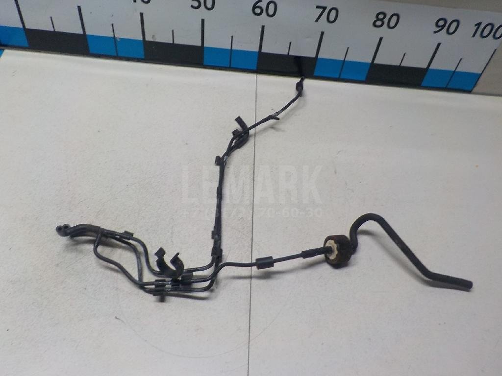 Трубка вакуумная для  Audi A4 [B9] 2015