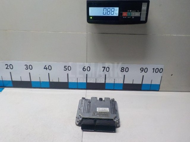 Блок управления двигателем