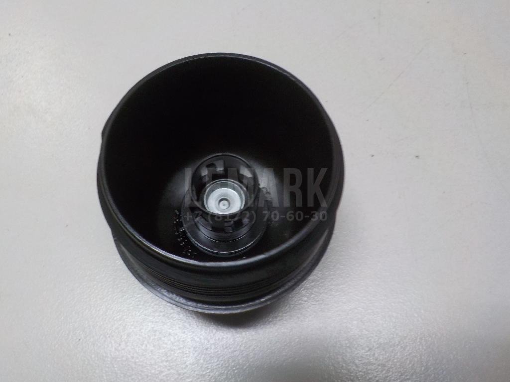 Крышка масляного фильтра