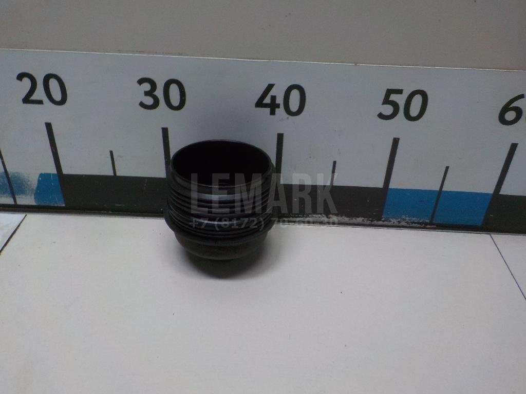 Крышка масляного фильтра