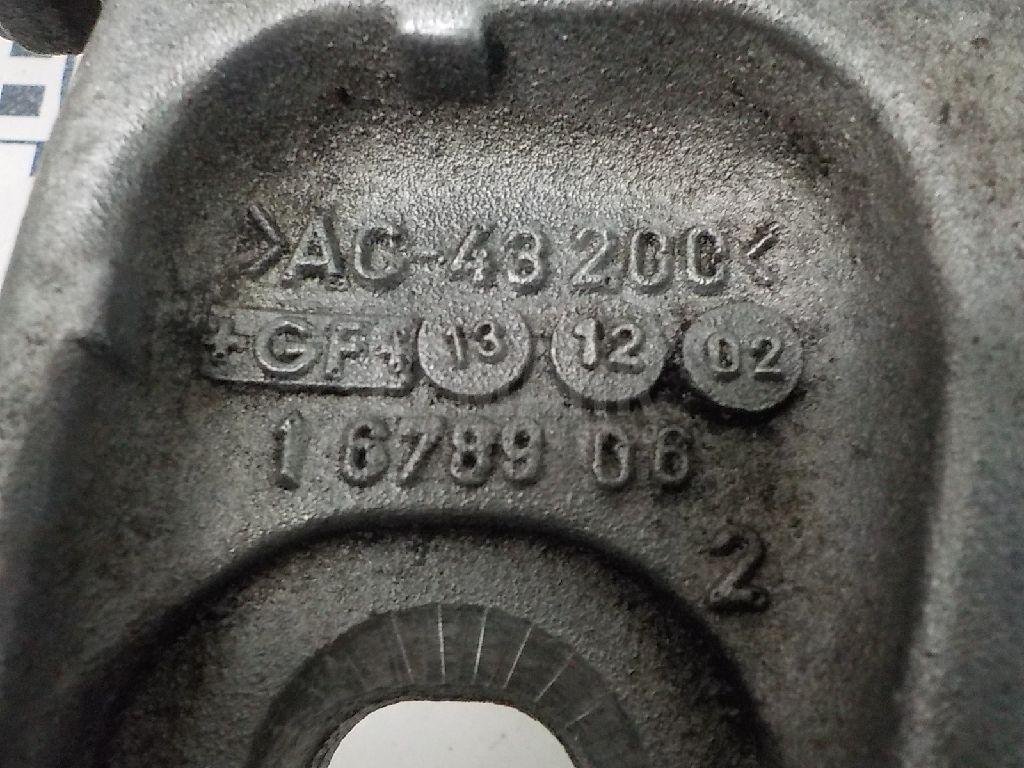 Кронштейн КПП