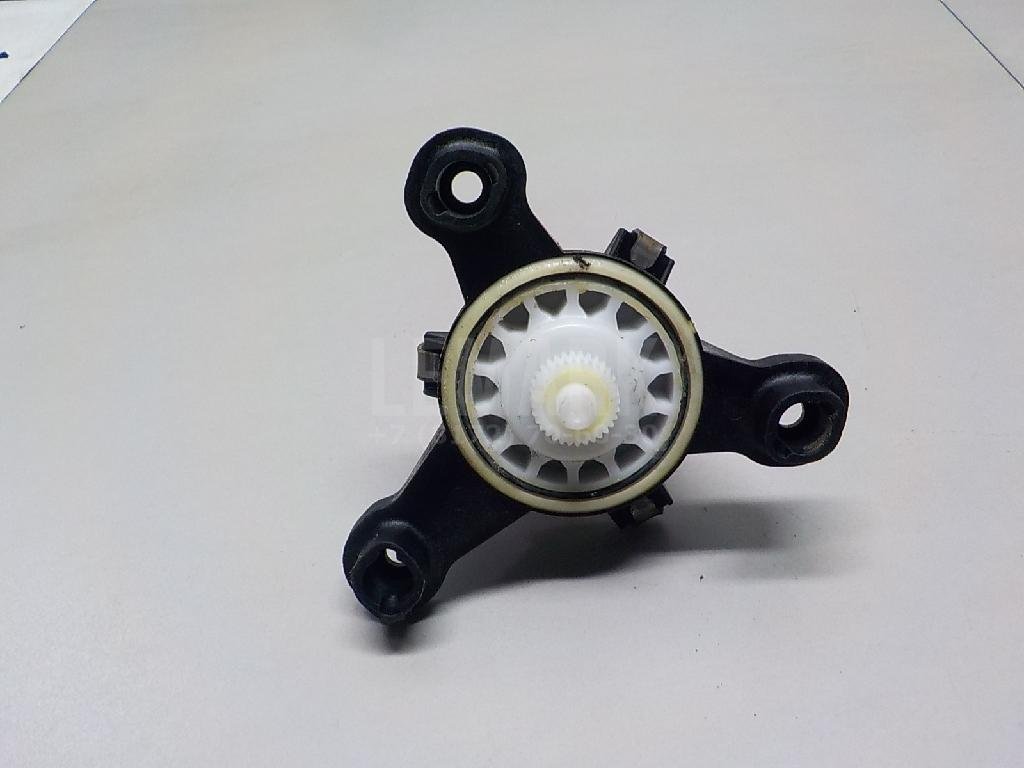 Привод стеклоподъемника механич.