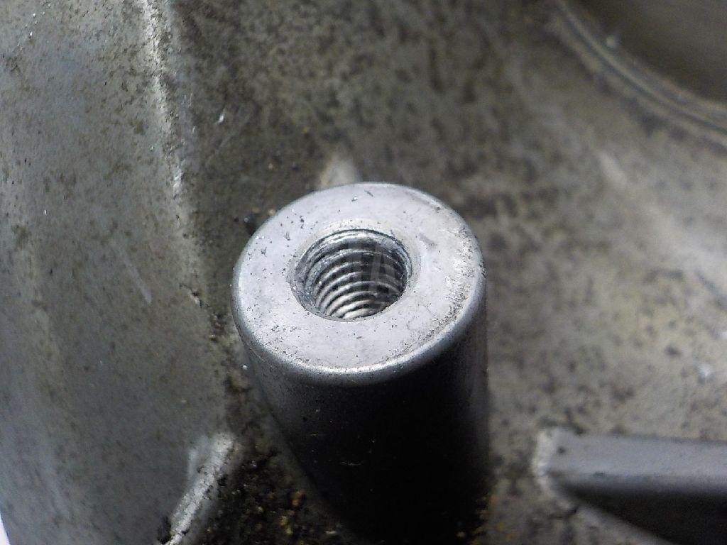 Кронштейн генератора для  Audi A3 [8PA] Sportback 2004-2013