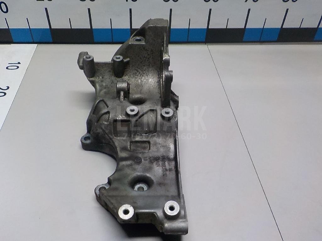 Кронштейн генератора для  Audi A3 [8PA] Sportback 2004-2013