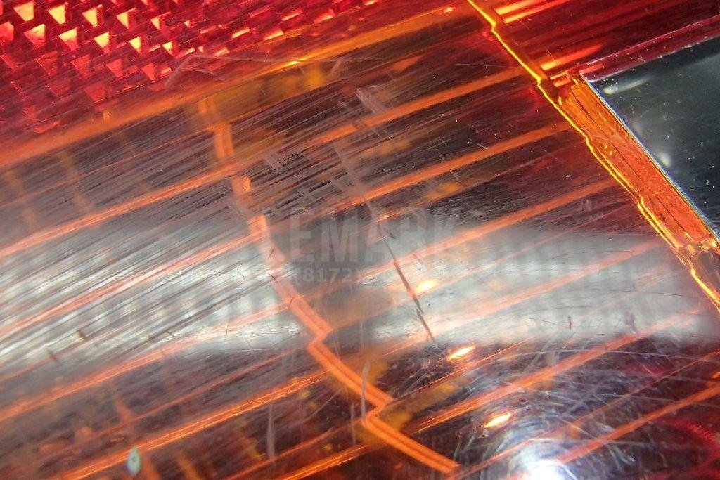 Фонарь задний наружный левый