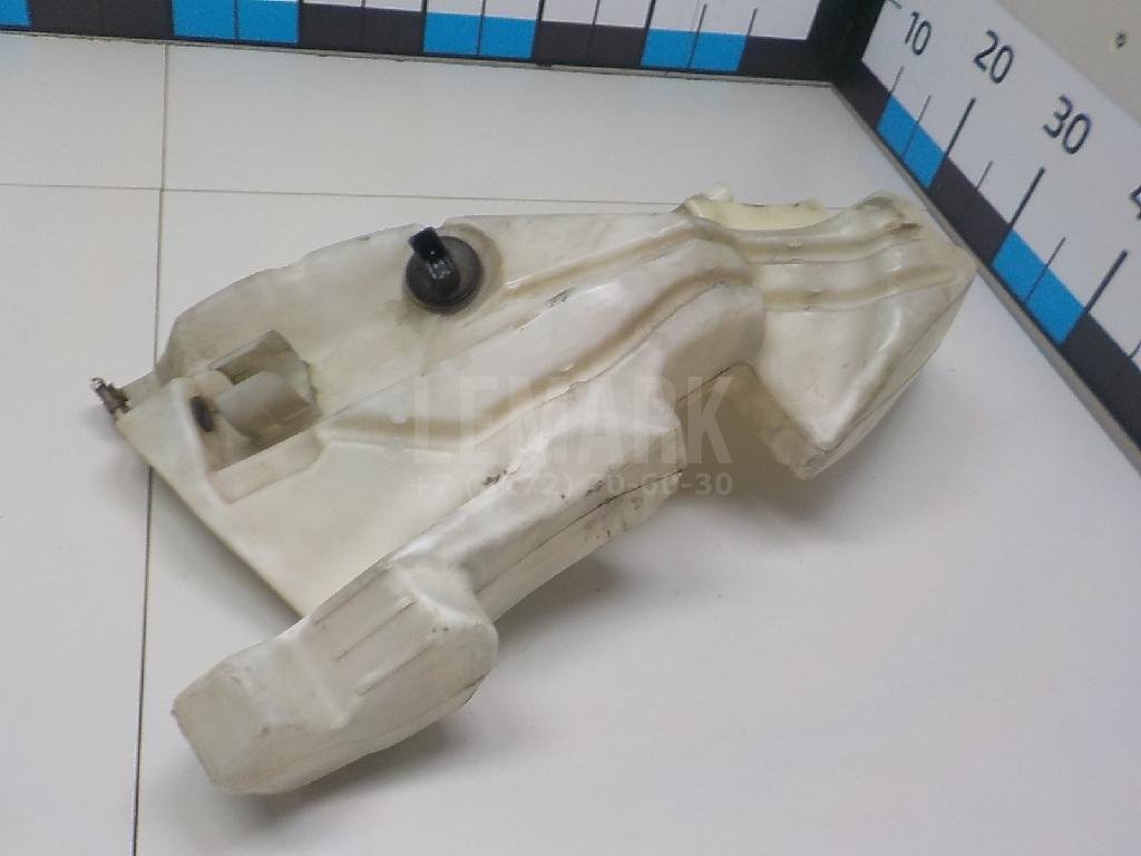 Бачок омывателя лобового стекла