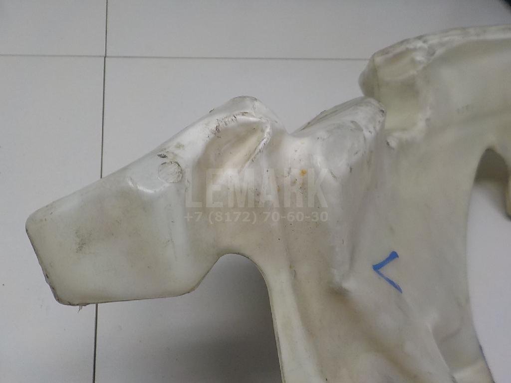 Бачок омывателя лобового стекла